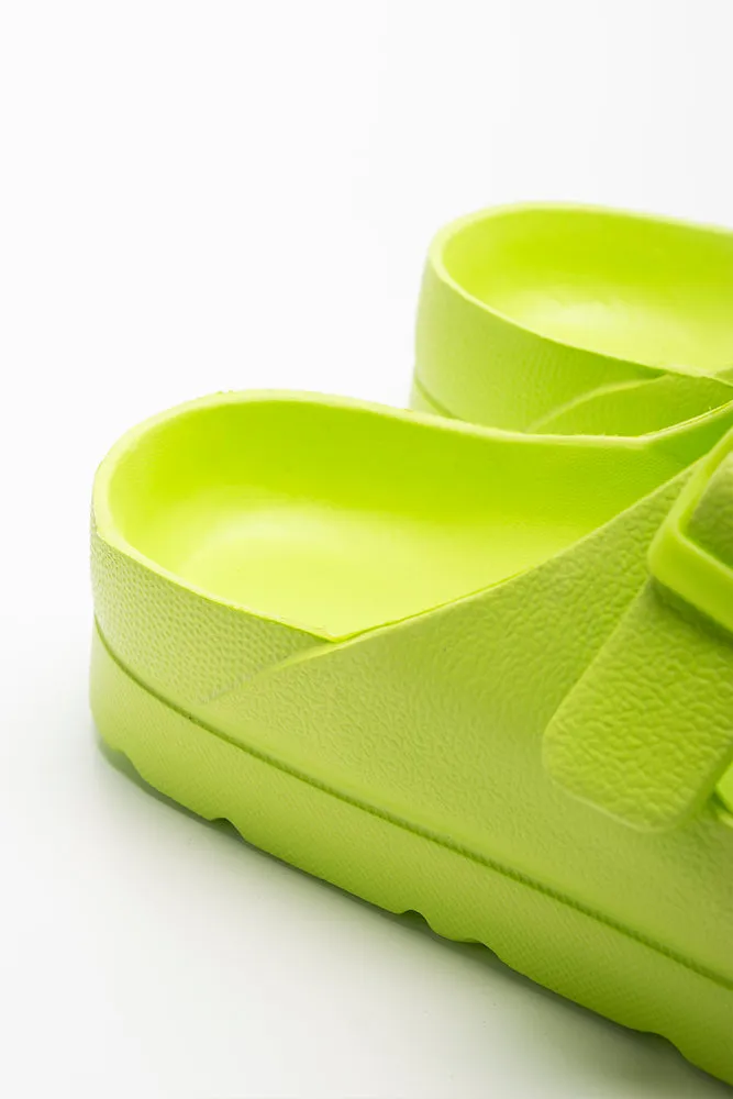 Buckle Sandal Lime