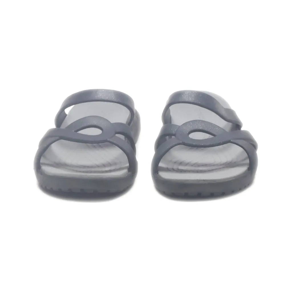 Crocs Brooklyn Flat Sandals Rubber Black Colour For Women