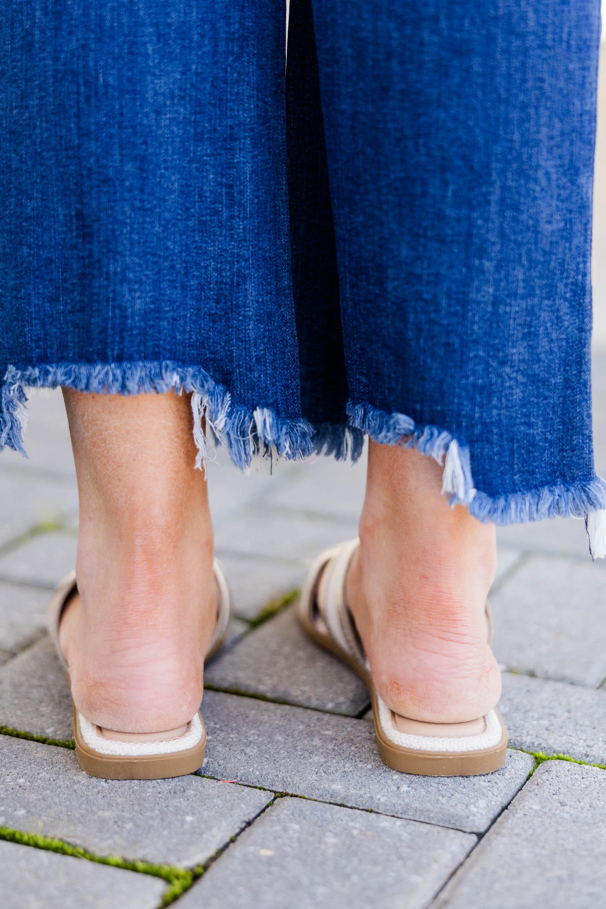 Hamptons Vibe Sandals, Gold