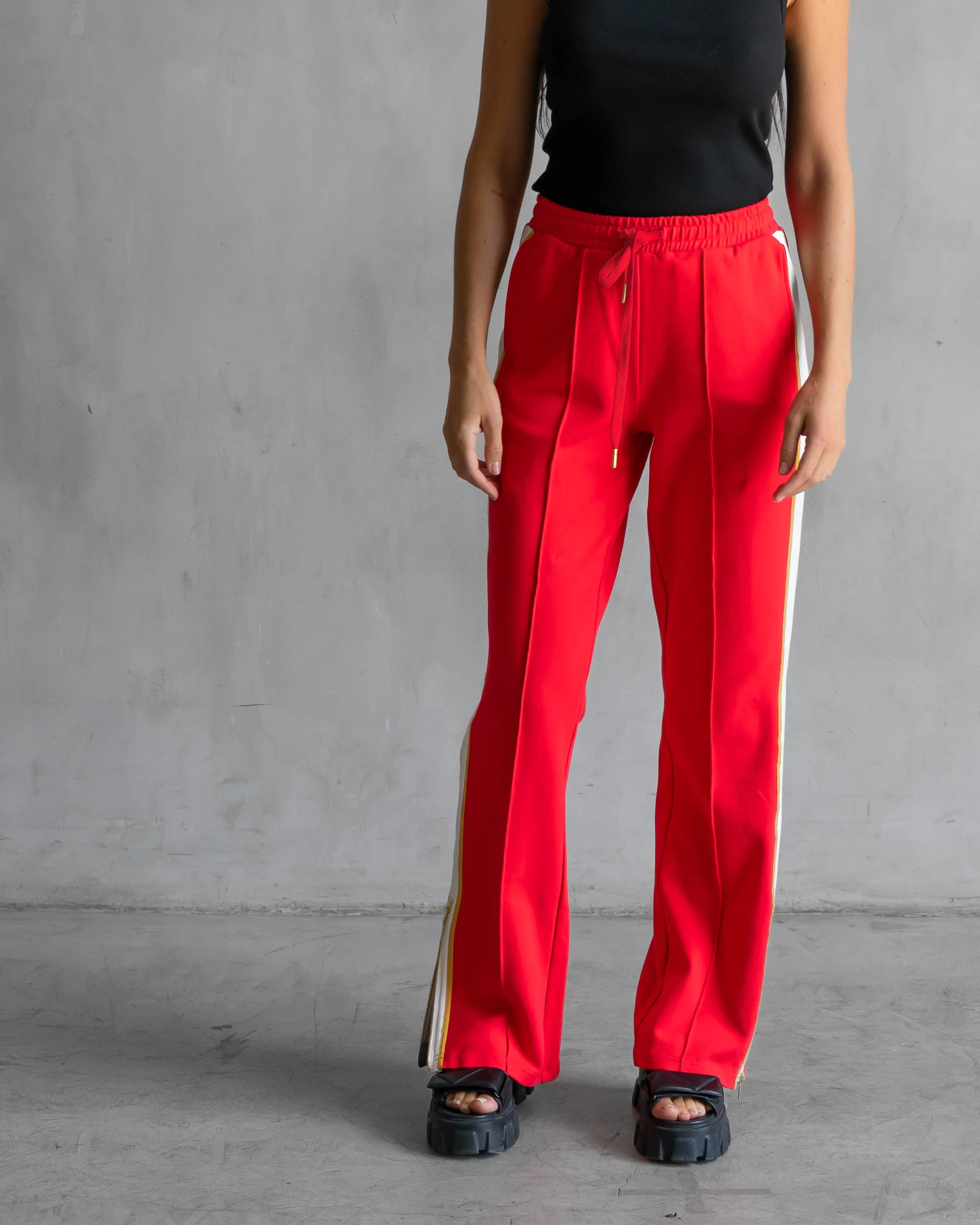 Jordan Interlock Pants Cherry Bomb