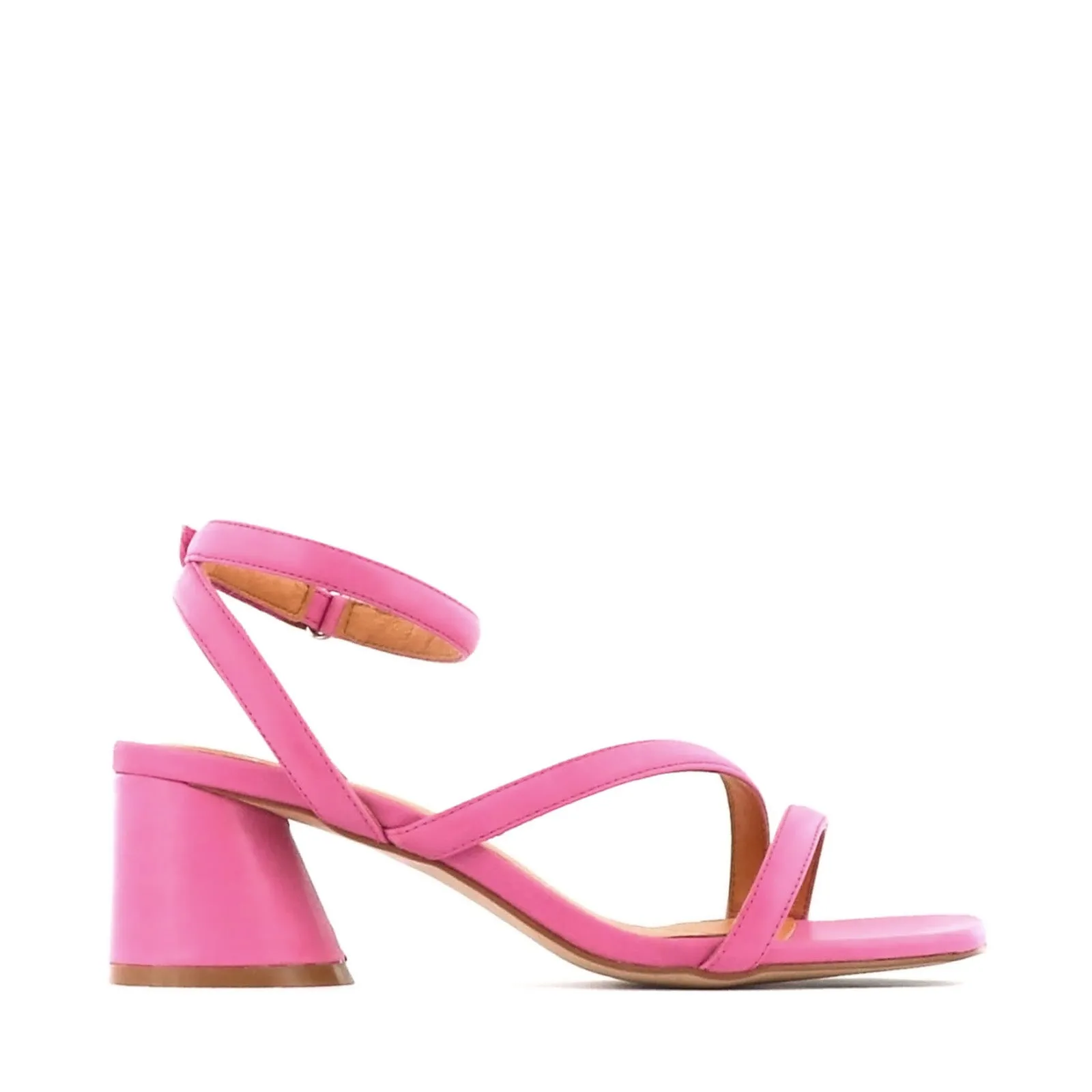 PETRICIA LEATHER BLOCK HEEL SANDALS