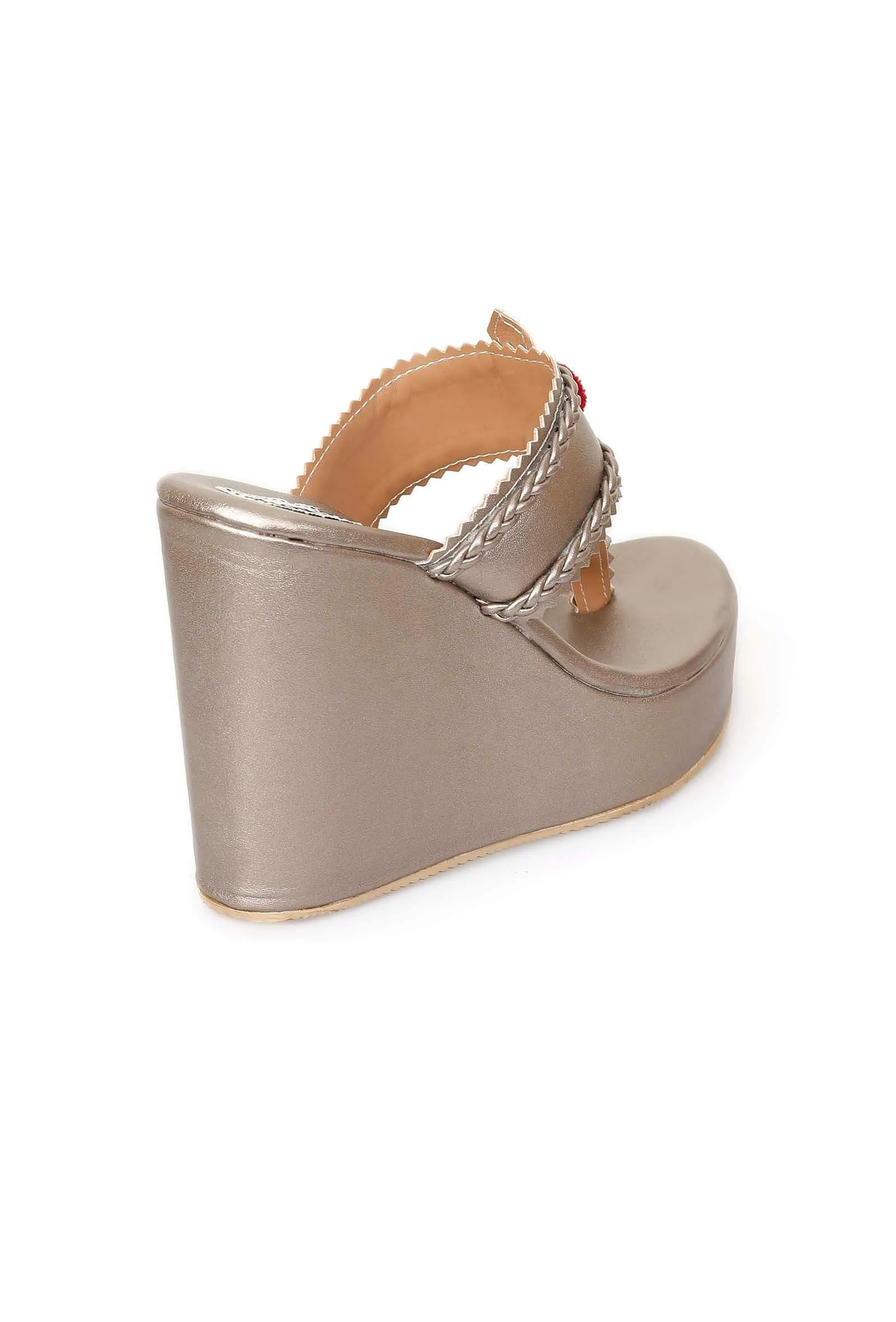 Refined Rose Gold Kolhapuri Inspired Wedges