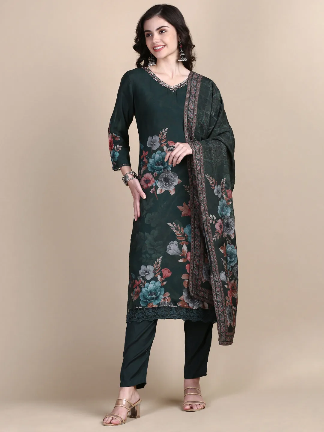 Women Floral Green Straight Kurta Set with Dupatta