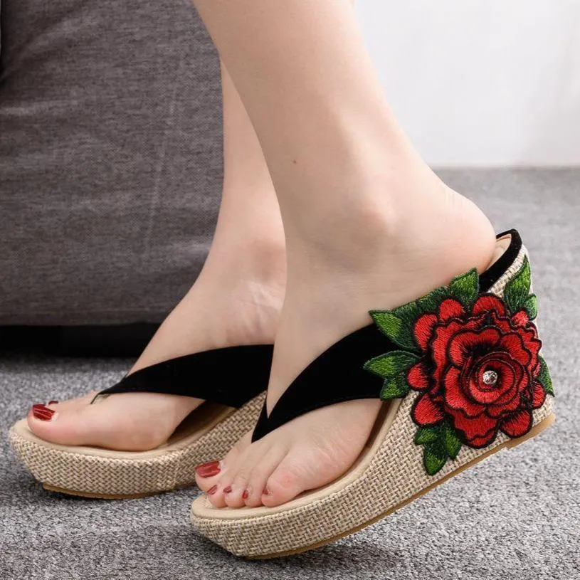 Women summer flower chunky 
platform clip toe espadrille wedge sandals